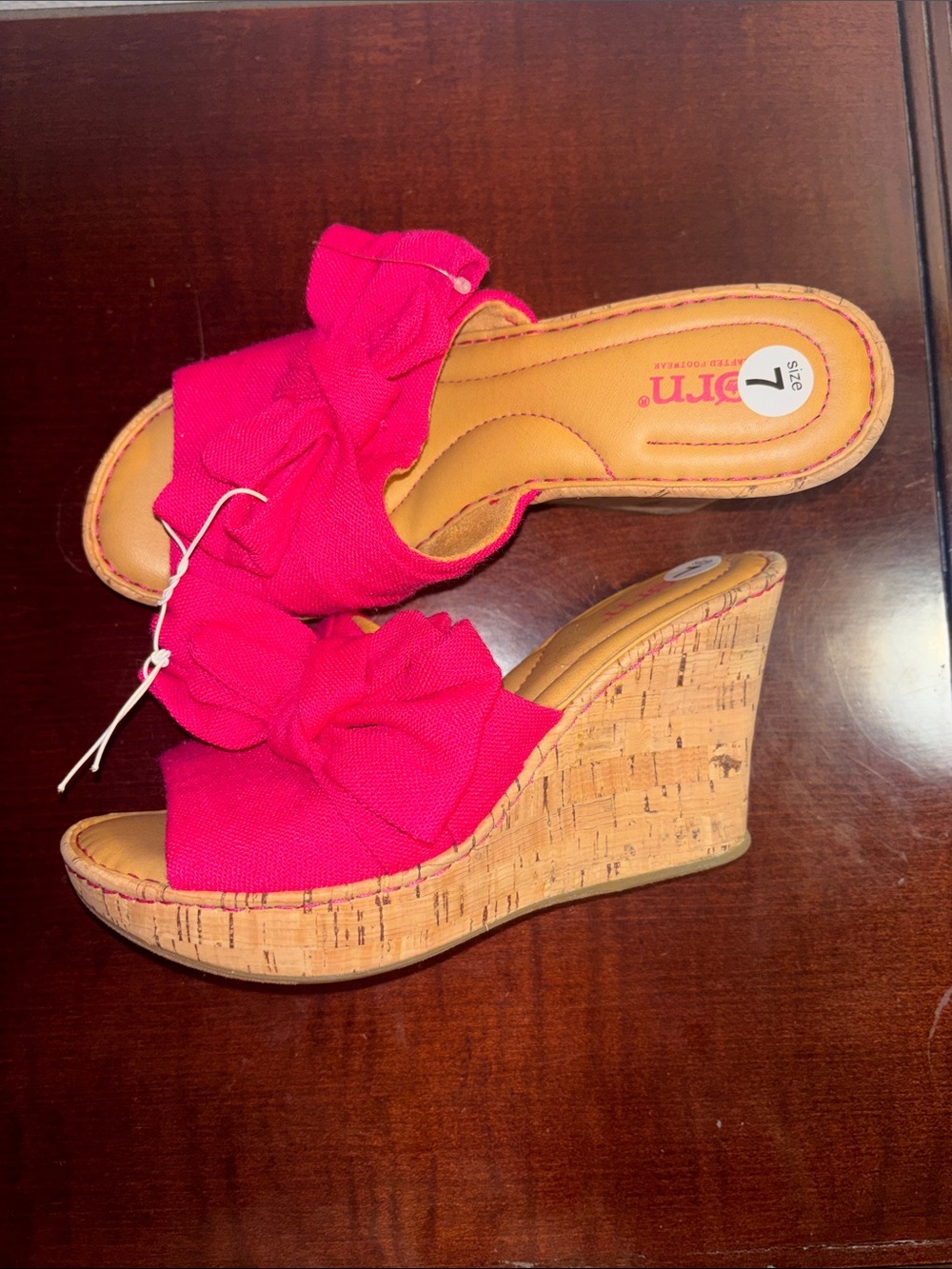 New BORN Women's Adalia Wedge Sandal - Picture 2 of 5